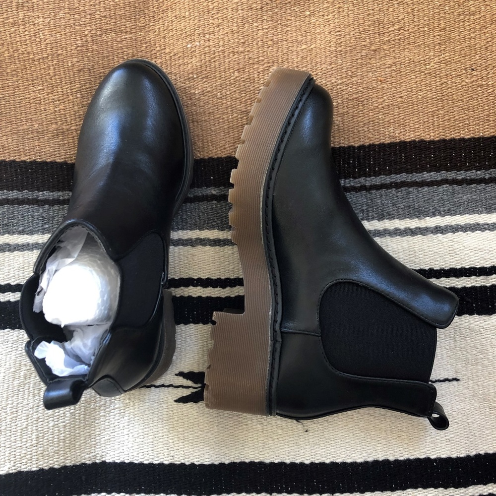 Black Platform Nasty Gal Booties Size 7